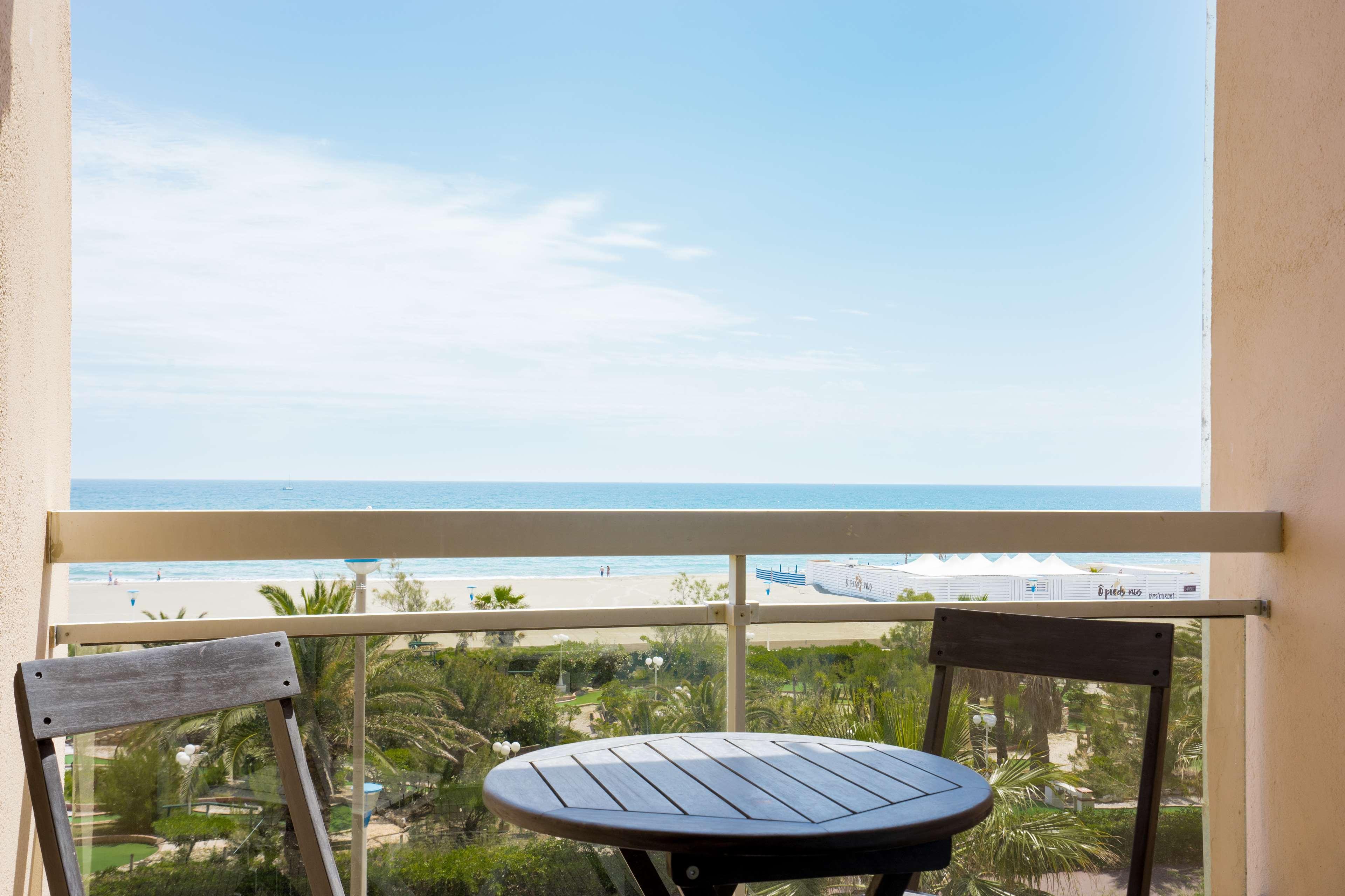 Best Western Plus Hotel Canet-Plage Екстер'єр фото